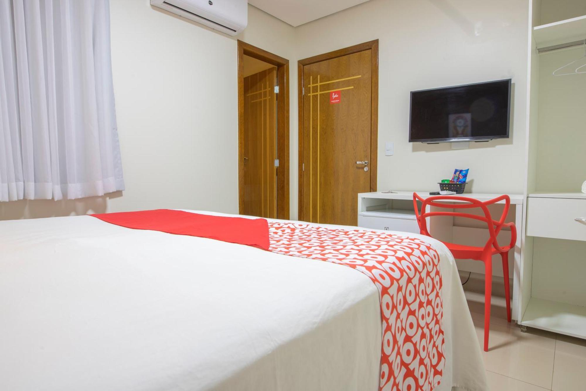 Oyo Tropical Confort Hotel, Brasilia Sao Sebastiao  Ngoại thất bức ảnh